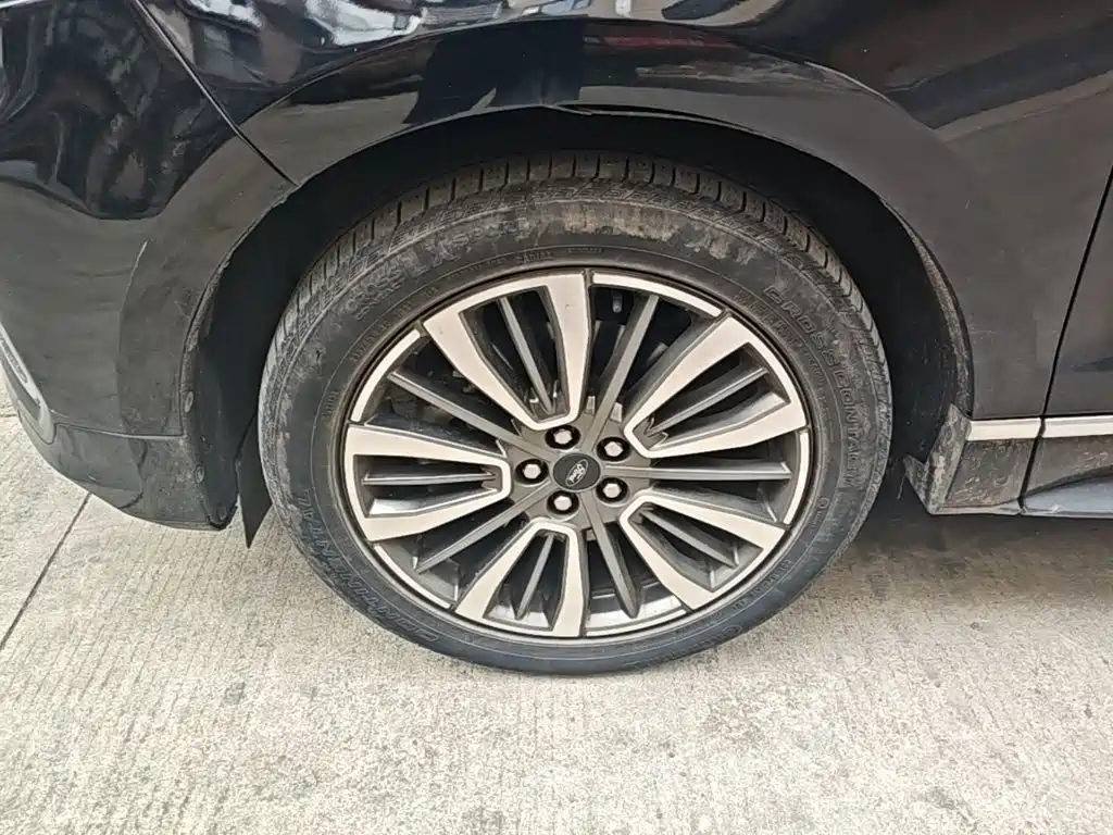 Ford Edge — миниатюра 23