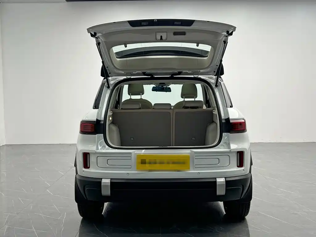 Geely Icon — миниатюра 11
