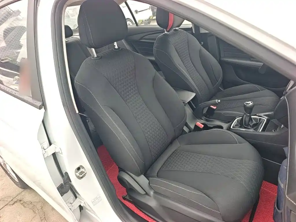 Roewe i5 — миниатюра 25