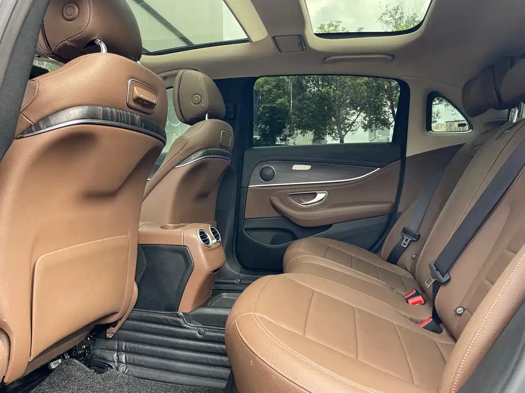 Mercedes-Benz E-Class E 2020 E 300 L Sport Fashion