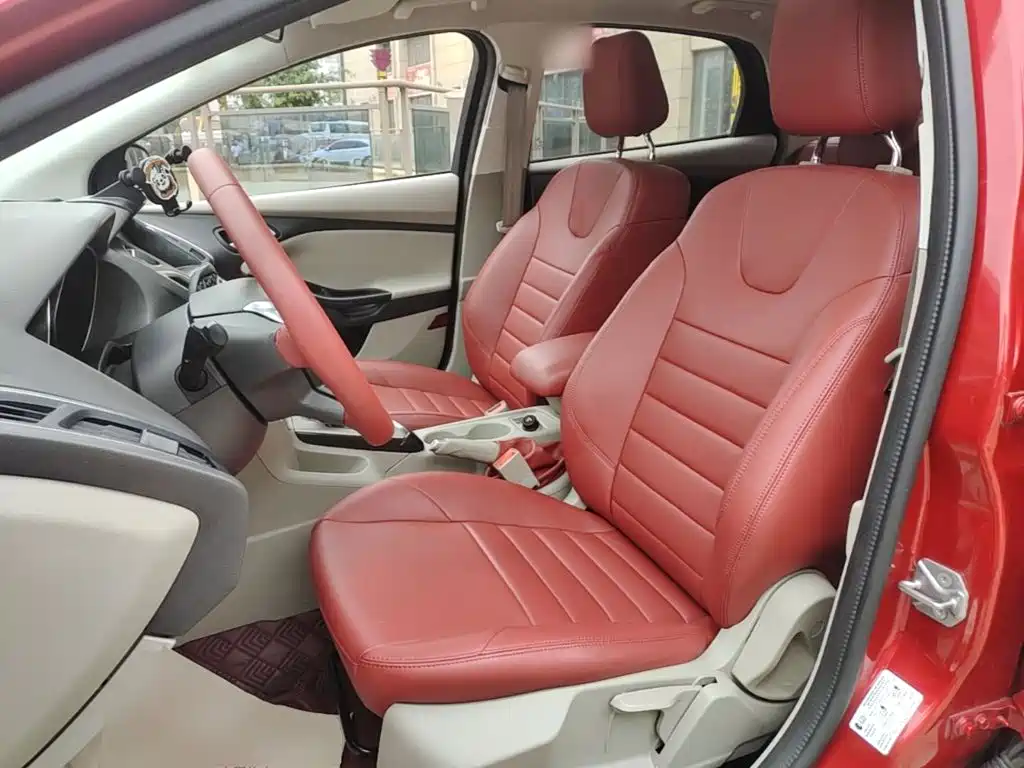 Ford Focus — миниатюра 15