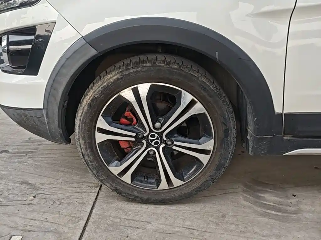 BAIC Senova X25 — миниатюра 23