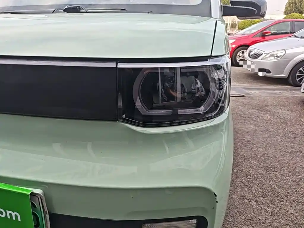 Wuling MINIEV — миниатюра 24