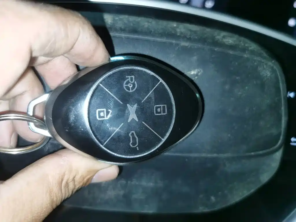 XPeng P7 — миниатюра 12