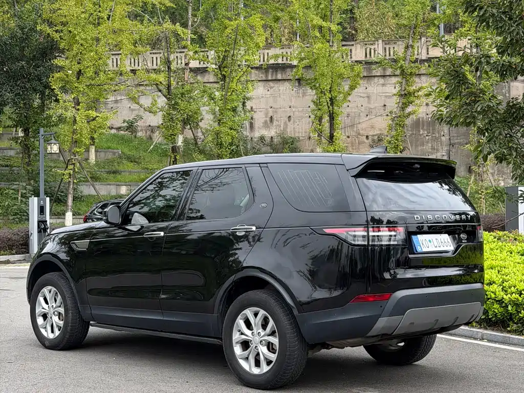 Land Rover Discovery — миниатюра 9