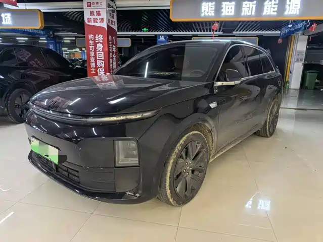 Li Auto IDEAL L6 2024