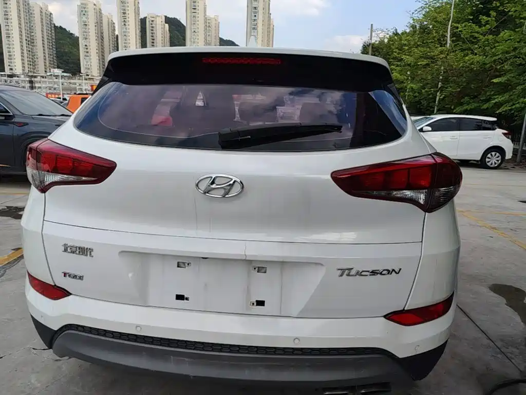 Hyundai Tucson — миниатюра 6