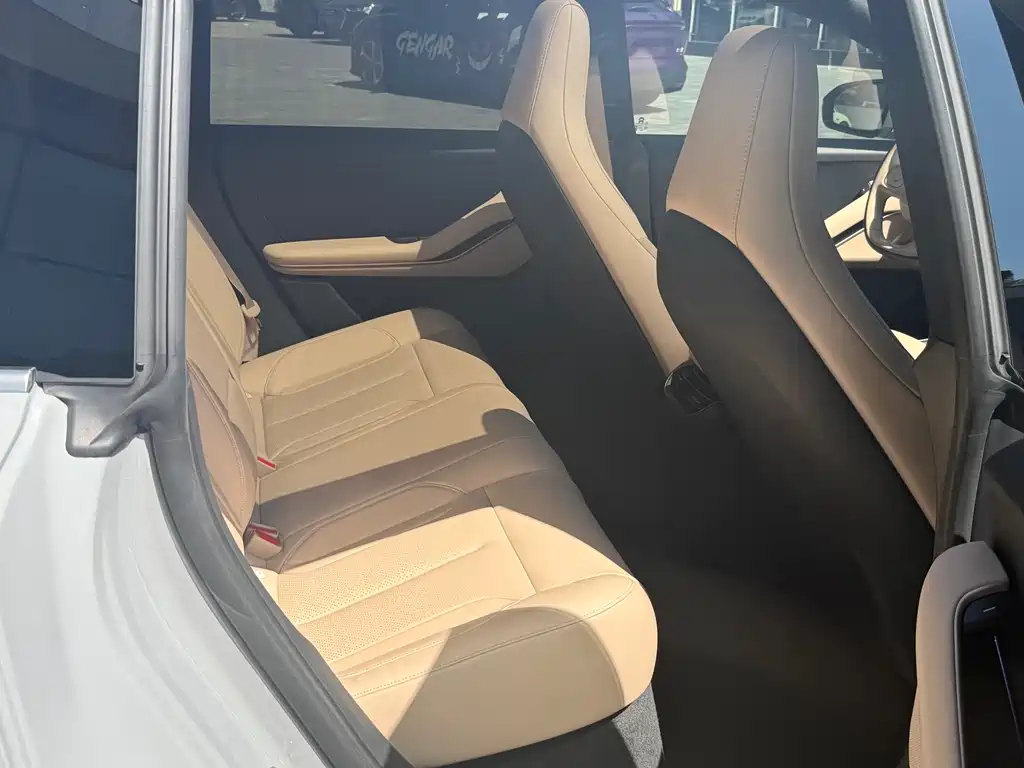 NIO ET5T — миниатюра 7