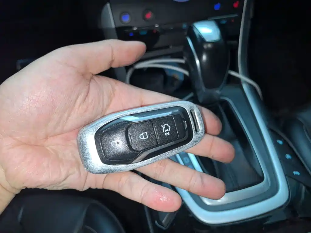 Ford Edge — миниатюра 12
