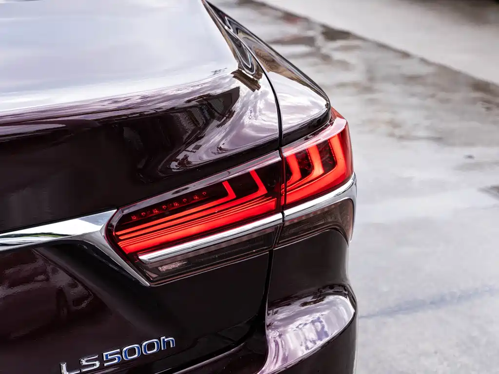 Lexus LS 2018 500h Executive V