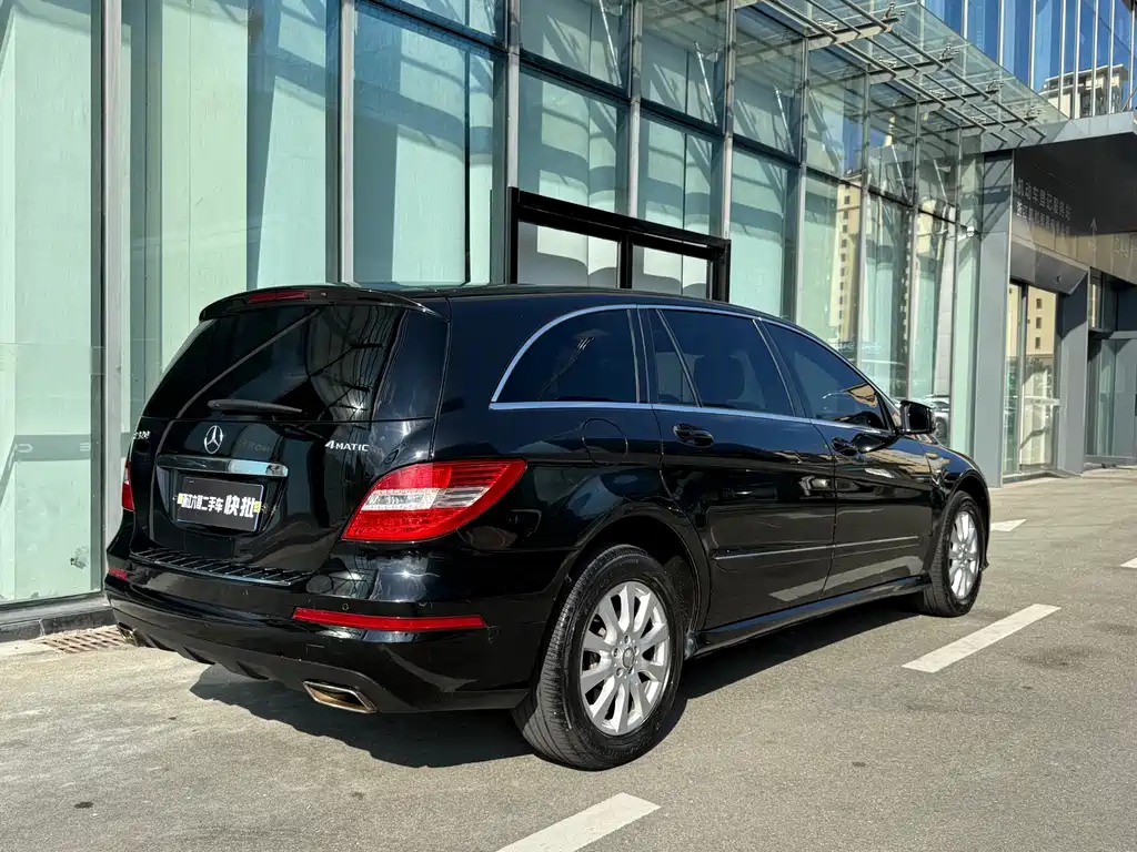 Mercedes-Benz R-Class — миниатюра 6
