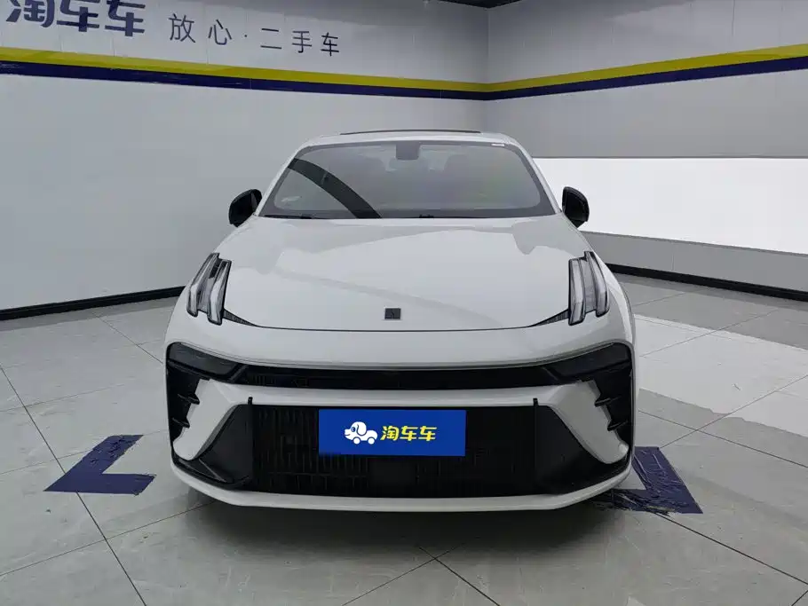 Lynk & Co 03 — миниатюра 2