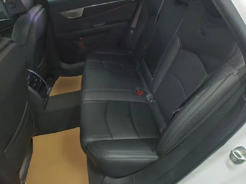 Cadillac CT6 — миниатюра 17