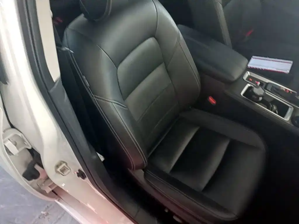 Nissan Teana — миниатюра 25