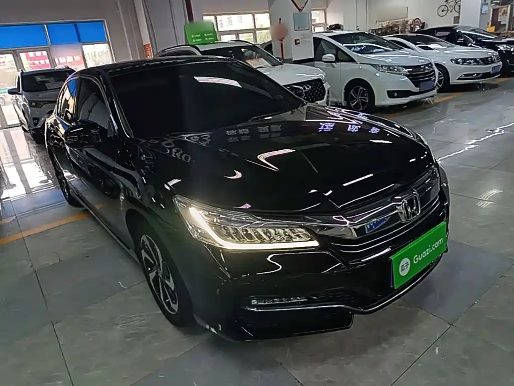 Honda Accord — миниатюра 4