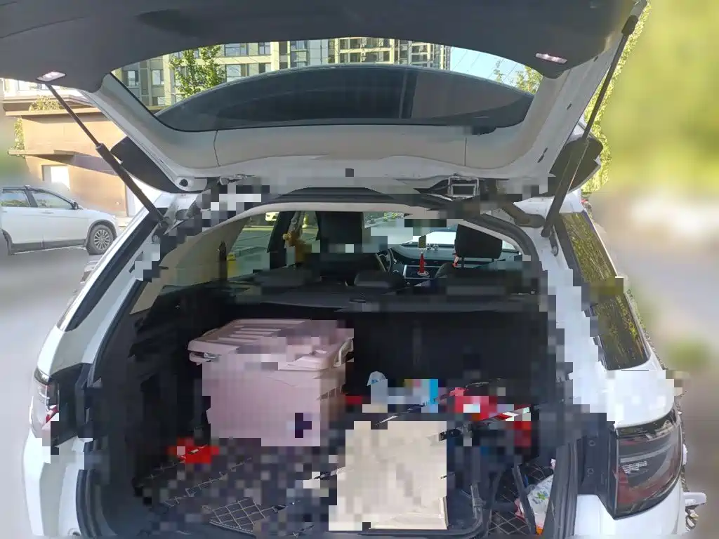 Land Rover Discovery Sport — миниатюра 15