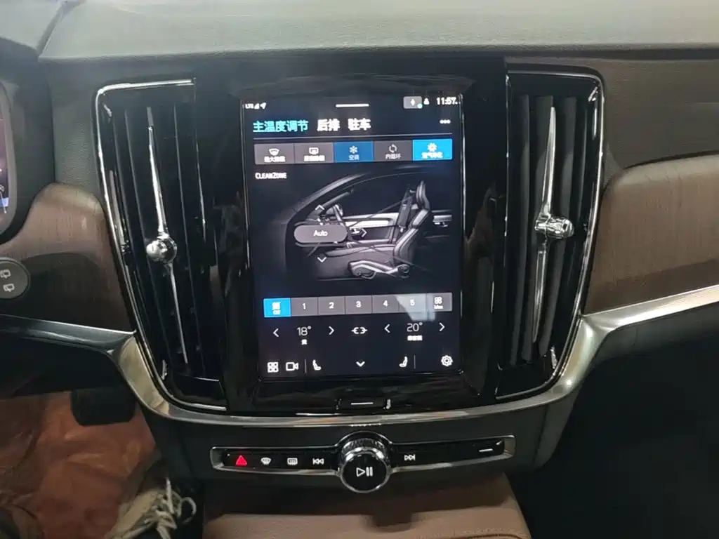 Volvo V90 — миниатюра 13