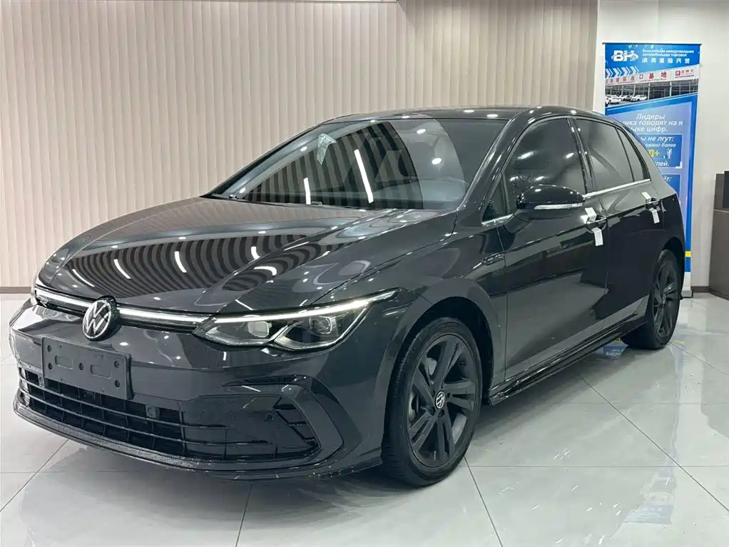 Volkswagen Golf 2023