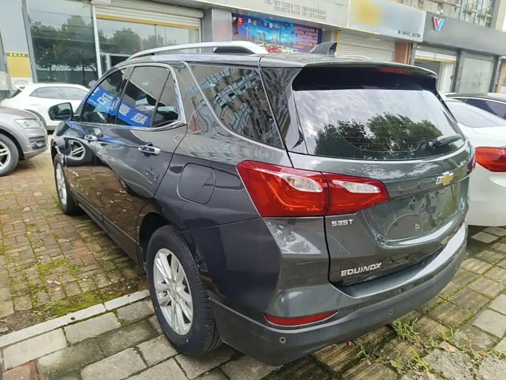 Chevrolet Equinox — миниатюра 5