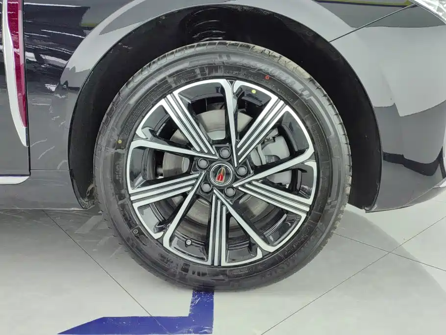 Hongqi Hongqi H5 PHEV — миниатюра 6