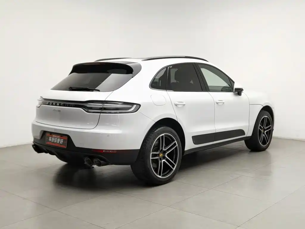 Porsche Macan — миниатюра 2