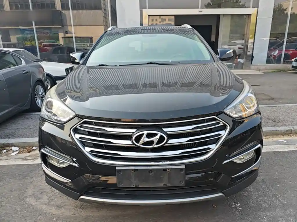 Hyundai Santa Fe — миниатюра 3