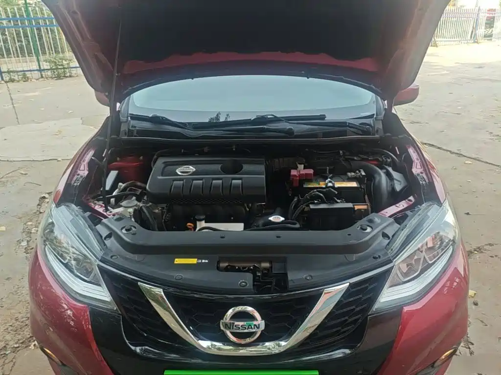 Nissan Tiida — миниатюра 20