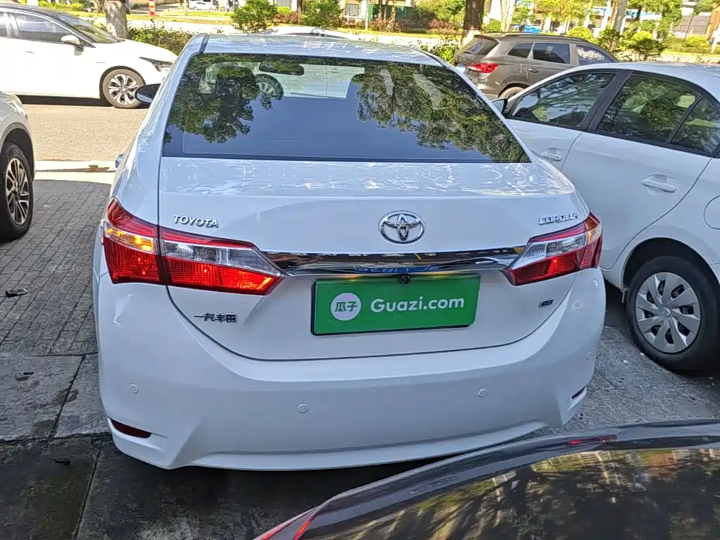Toyota Corolla — миниатюра 6