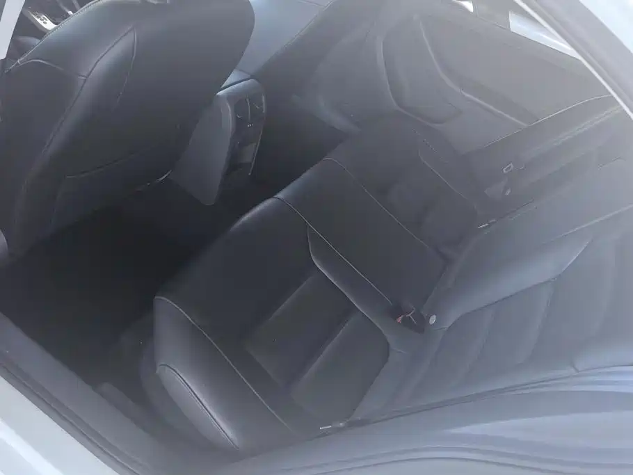 Volkswagen Sagitar — миниатюра 11