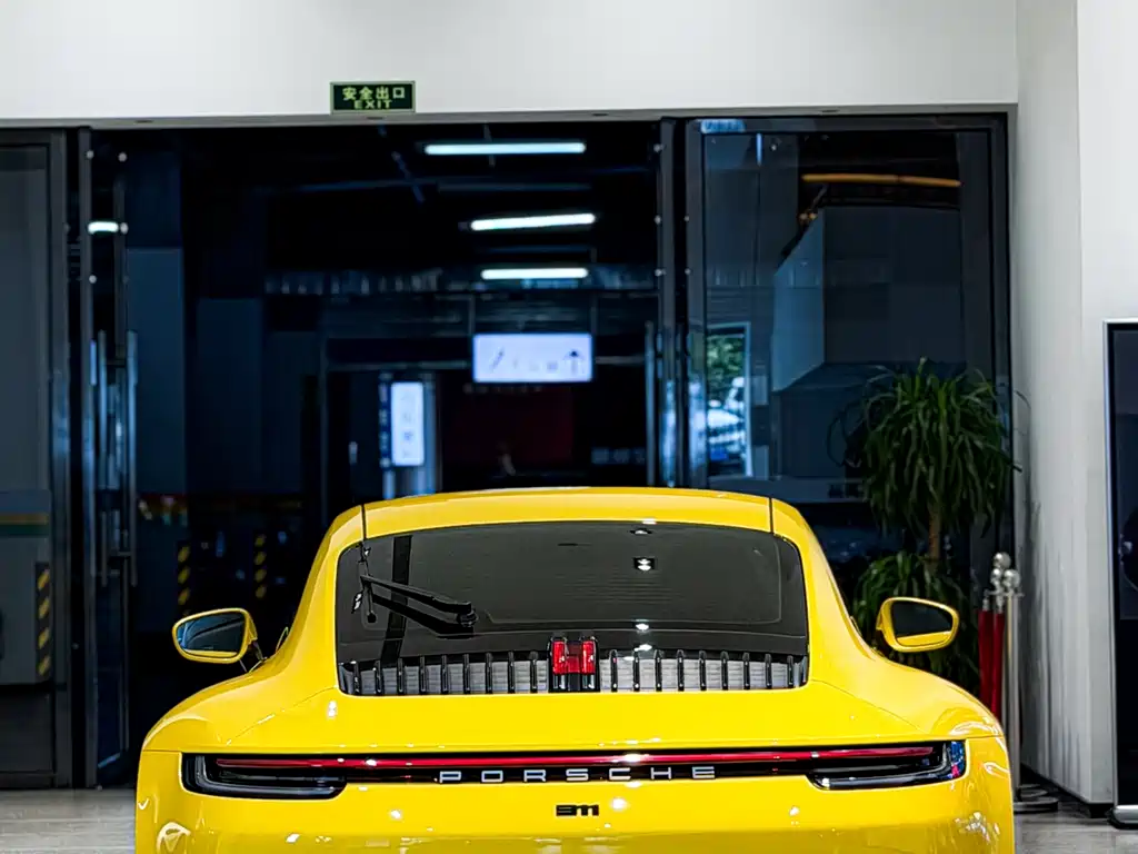 Porsche 911 — миниатюра 6