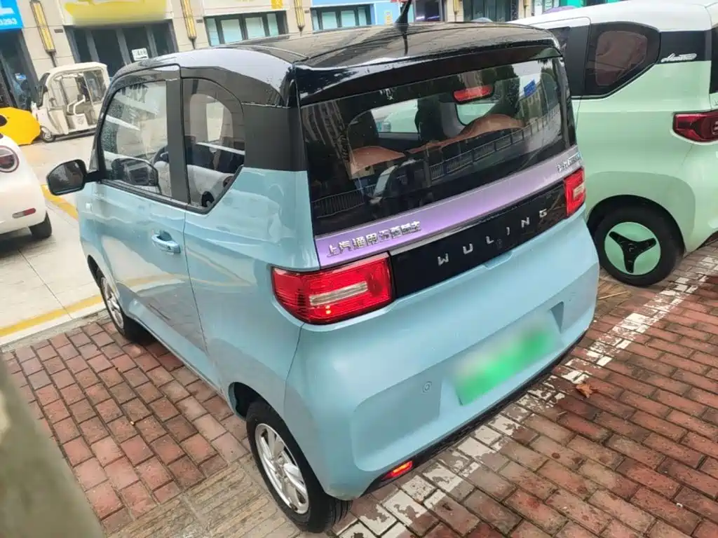 Wuling MINIEV — миниатюра 5