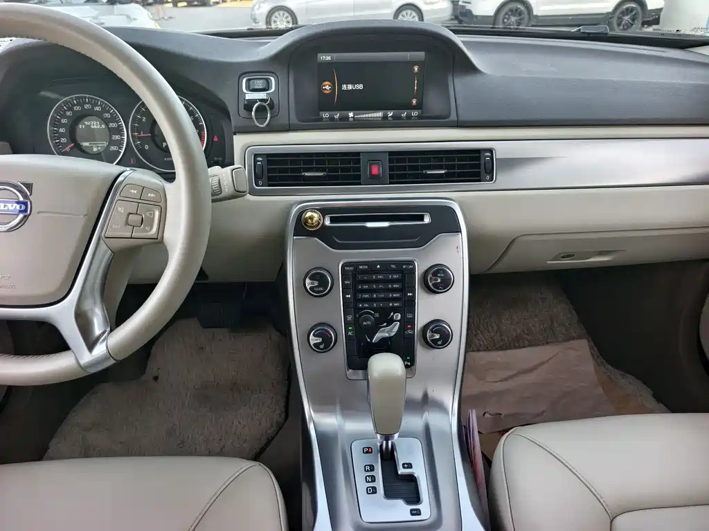 Volvo S80L — миниатюра 13