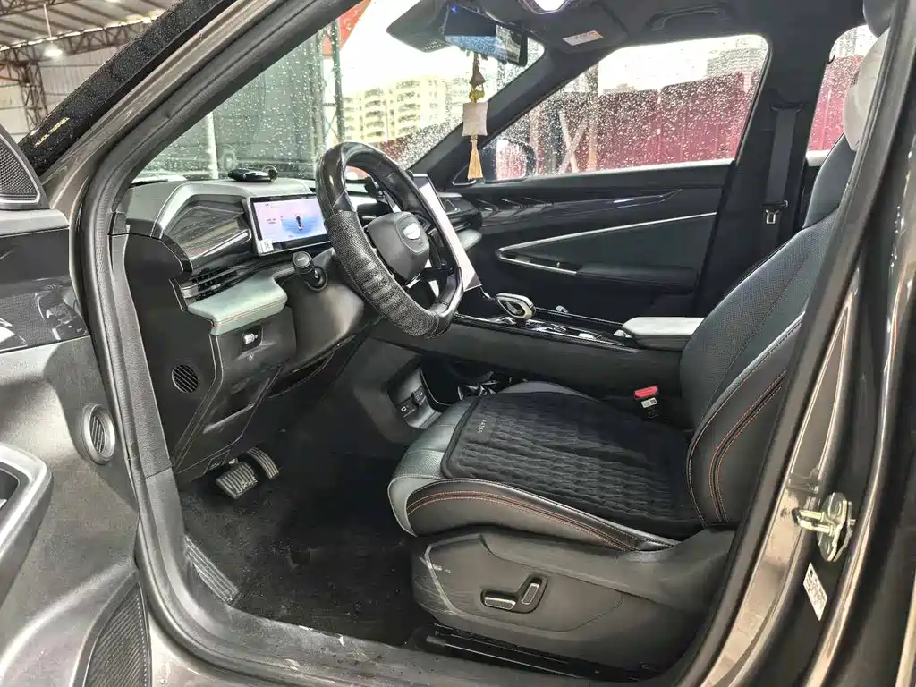 Geely Boyue — миниатюра 4