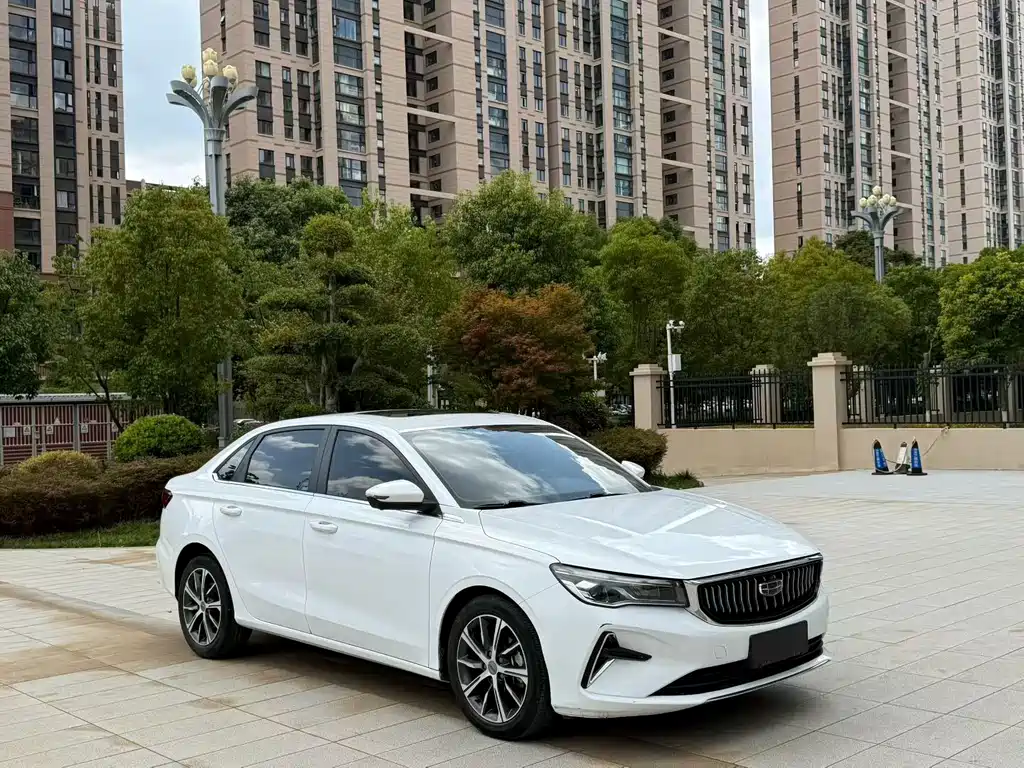 Geely Emgrand — миниатюра 2