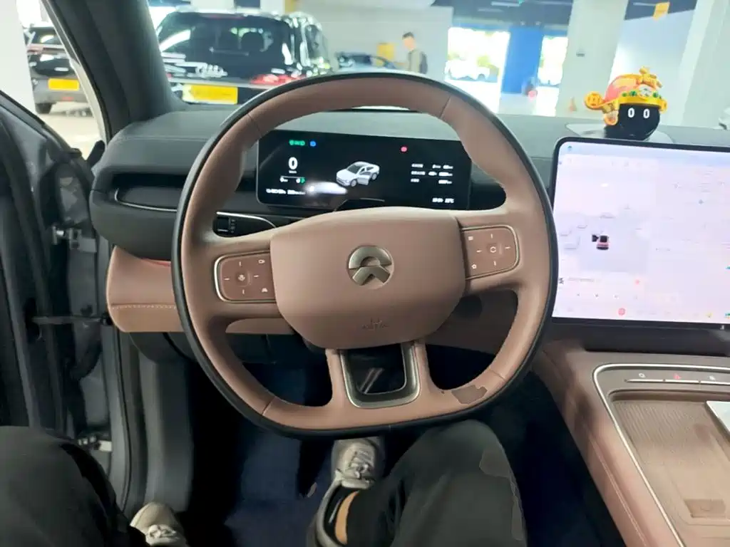 NIO EC6 — миниатюра 11