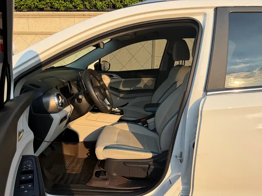 BYD Yuan Pro — миниатюра 6