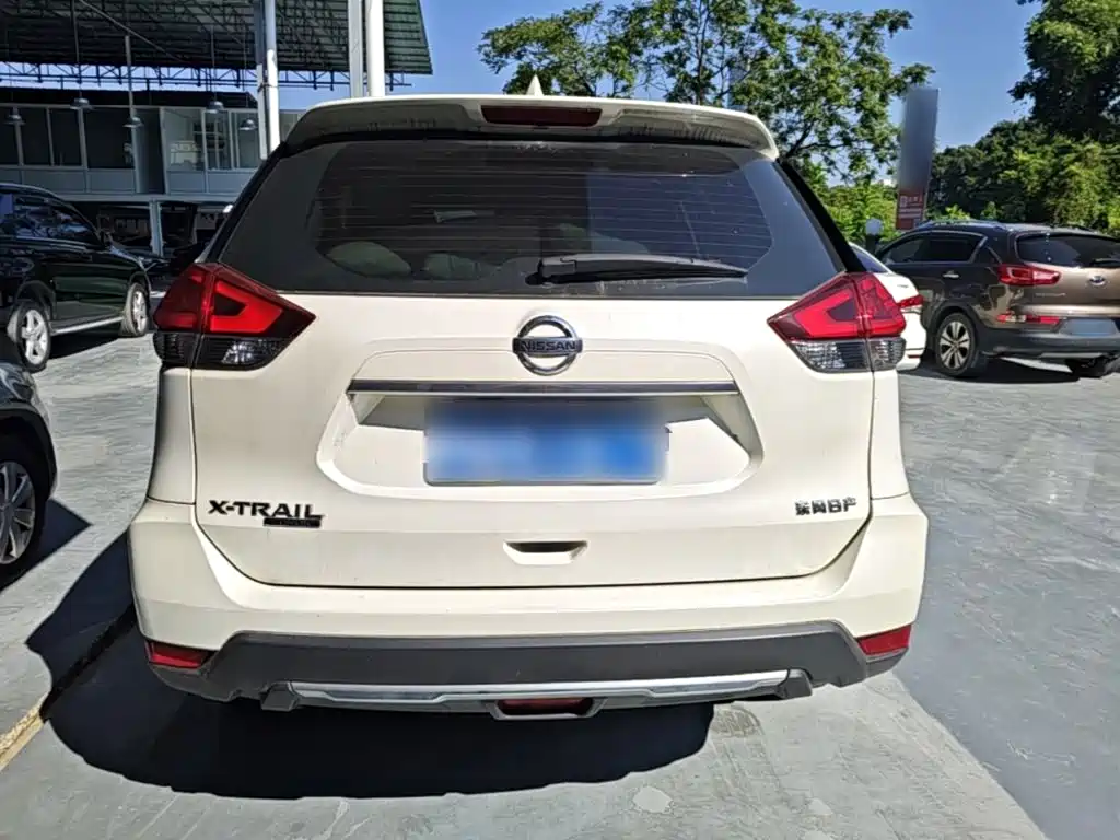 Nissan X-Trail — миниатюра 6