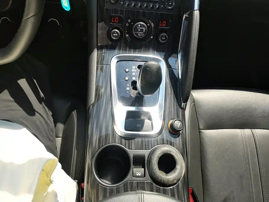 Peugeot 3008 — миниатюра 16