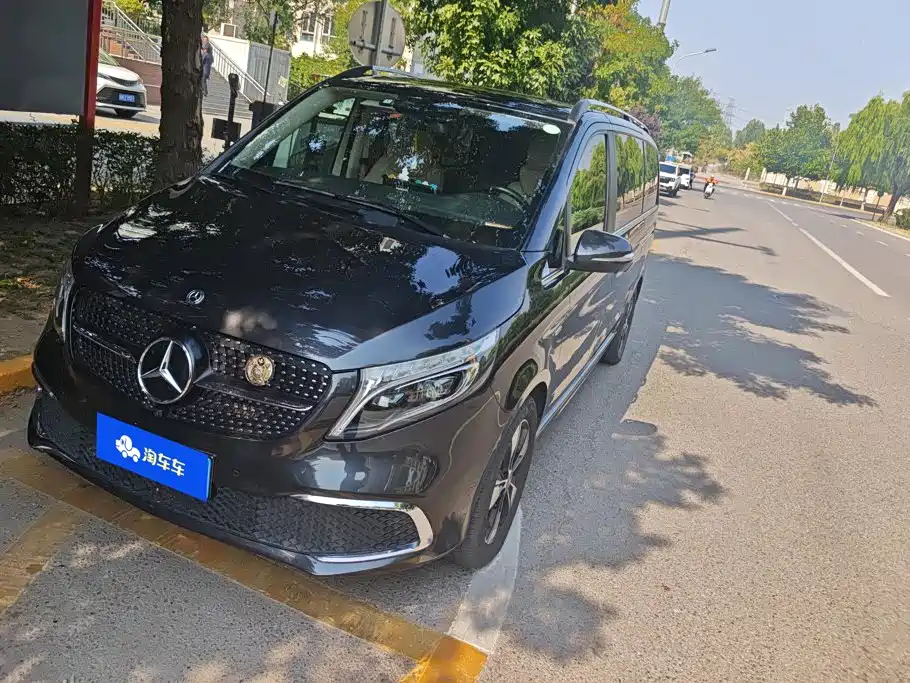Mercedes-Benz V-Class