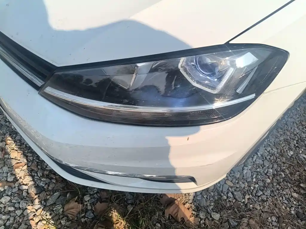 Volkswagen Golf — миниатюра 24
