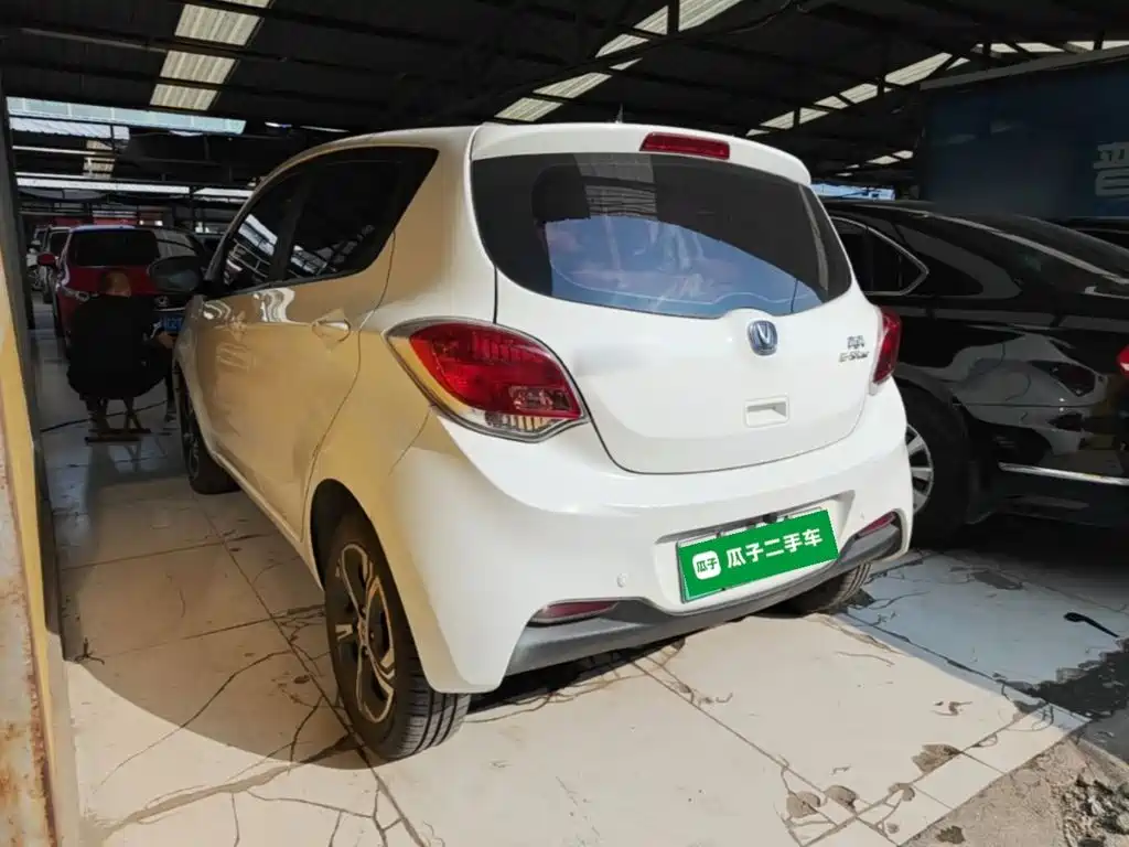 Changan Benben E-Star — миниатюра 5