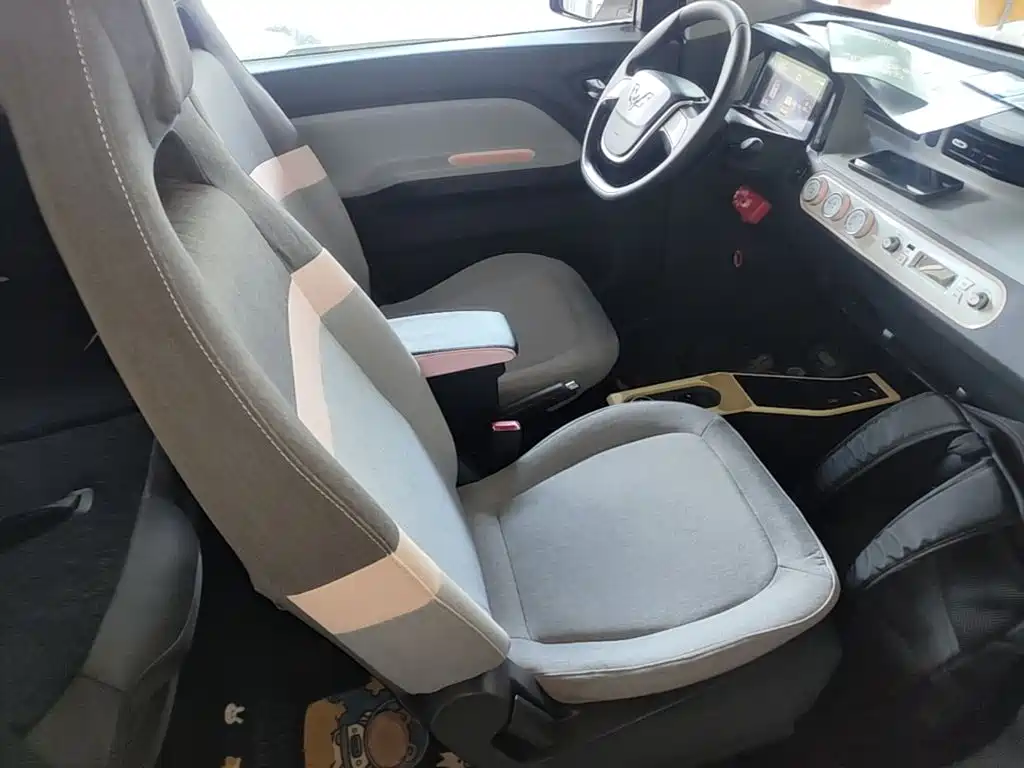 Wuling MINIEV — миниатюра 25