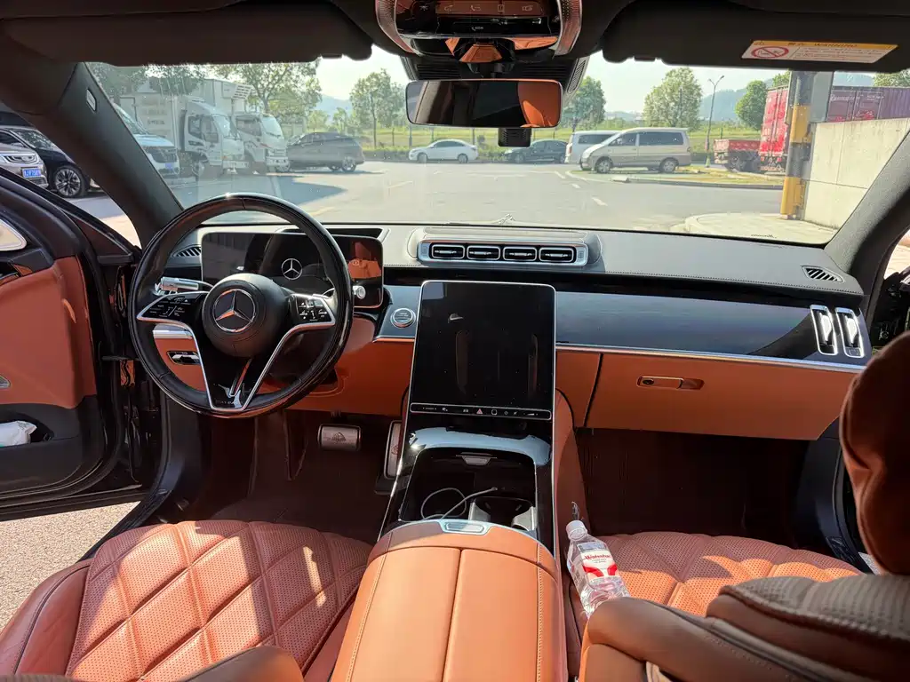 Mercedes-Benz S-Class — миниатюра 8