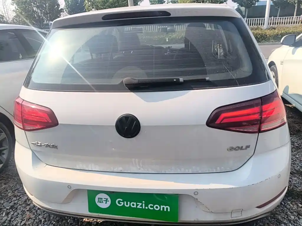Volkswagen Golf — миниатюра 6