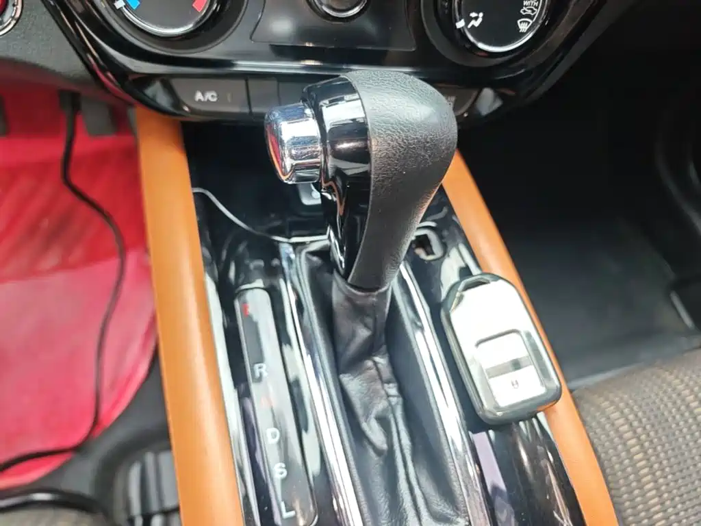 Honda Vezel — миниатюра 14