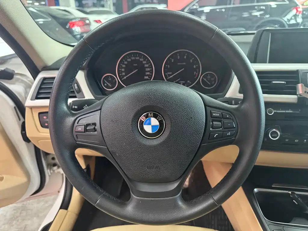 BMW 3 Series — миниатюра 16
