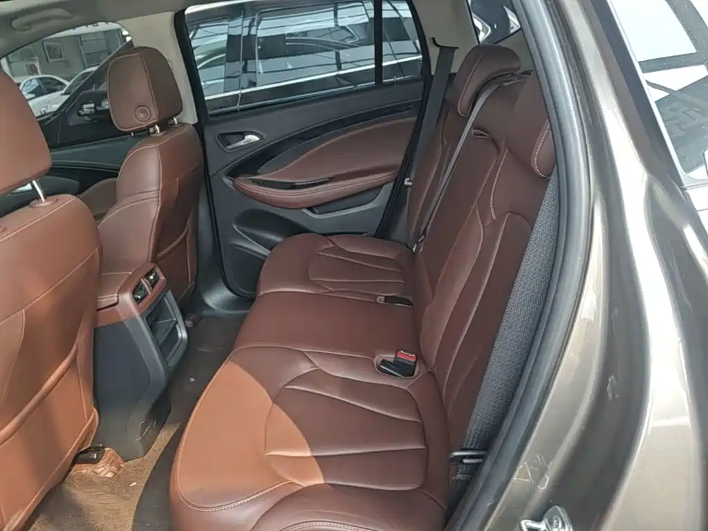 Buick Envision Plus — миниатюра 17