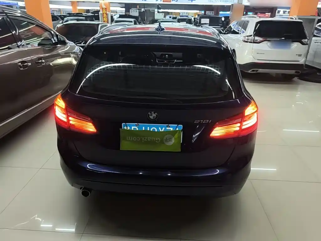 BMW 2 Series Active Tourer — миниатюра 6