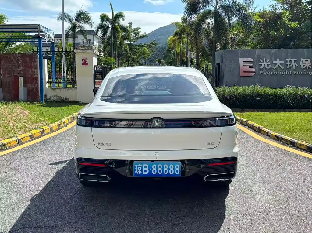 Changan Eado — миниатюра 8
