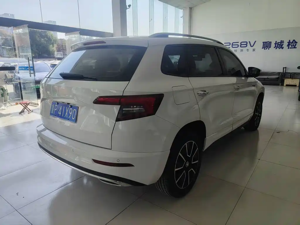 Skoda Karoq — миниатюра 9